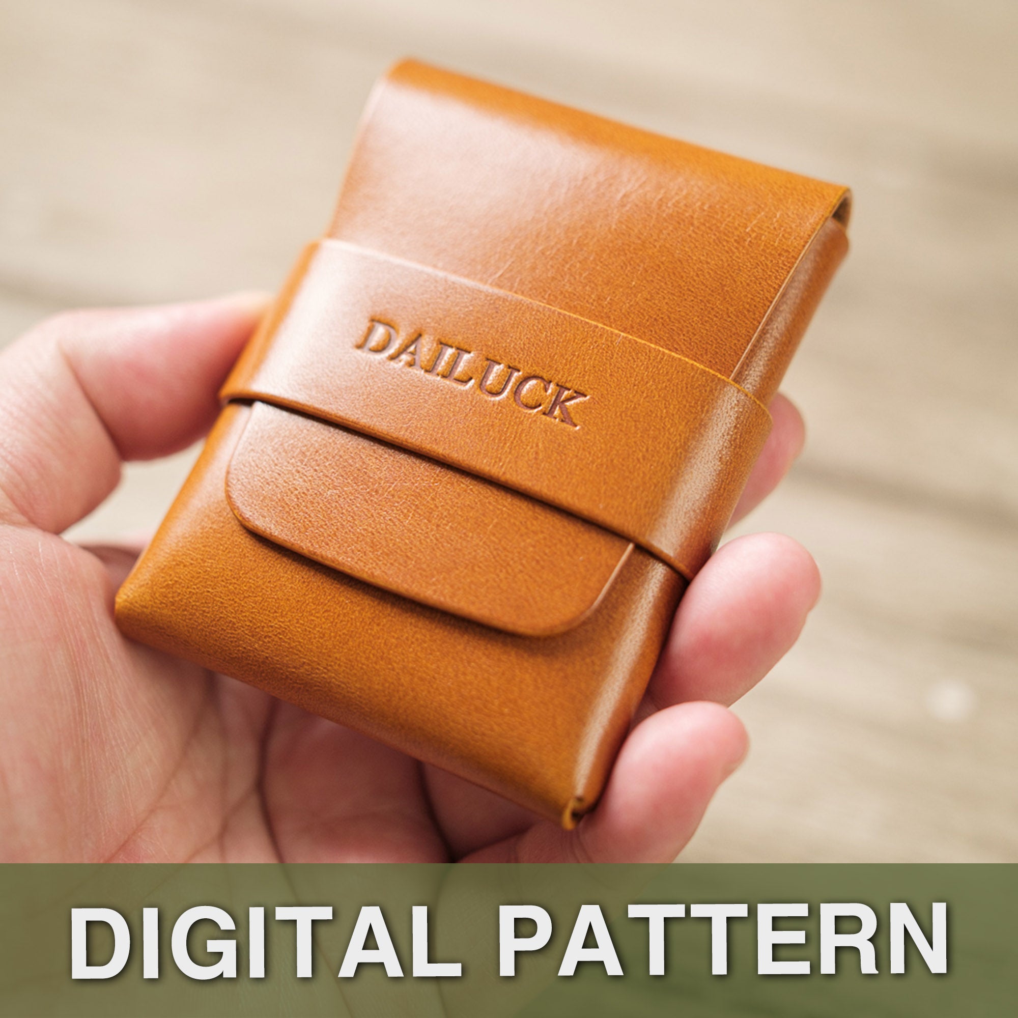 THE DAILUCK - Minimalist EDC Wallet - Italian Vegetable Tanned Leather